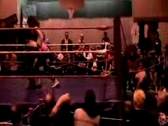 October_27,_2006_Supergirl_Title_Match_flv_000514431.jpg