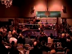 October_27,_2006_Supergirl_Title_Match_flv_000526527.jpg