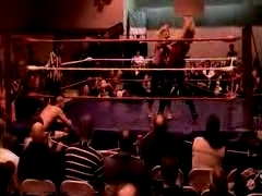 October_27,_2006_Supergirl_Title_Match_flv_000531448.jpg