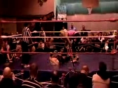 October_27,_2006_Supergirl_Title_Match_flv_000546380.jpg