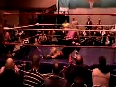 October_27,_2006_Supergirl_Title_Match_flv_000556056.jpg