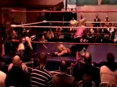 October_27,_2006_Supergirl_Title_Match_flv_000557224.jpg