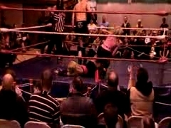 October_27,_2006_Supergirl_Title_Match_flv_000564231.jpg