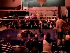 October_27,_2006_Supergirl_Title_Match_flv_000573407.jpg