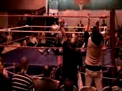 October_27,_2006_Supergirl_Title_Match_flv_000578912.jpg