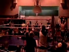 October_27,_2006_Supergirl_Title_Match_flv_000582082.jpg