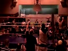 October_27,_2006_Supergirl_Title_Match_flv_000582499.jpg