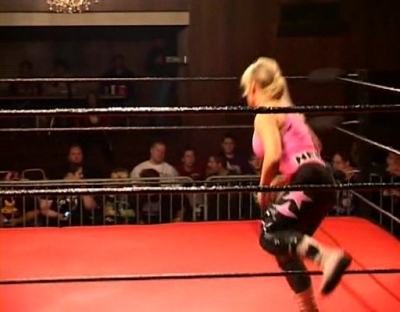 SHIMMER_#8__-__Nattie_Neidhart_vs_Ariel_avi_000041908.jpg