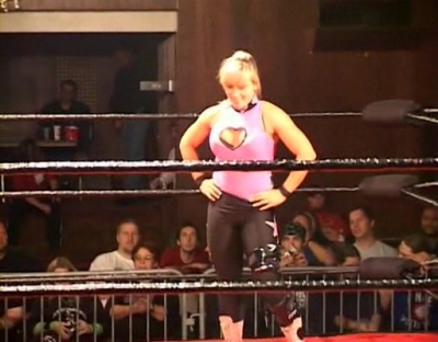 SHIMMER_#8__-__Nattie_Neidhart_vs_Ariel_avi_000057857.jpg