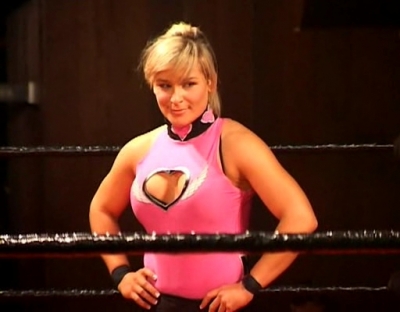 SHIMMER_#8__-__Nattie_Neidhart_vs_Ariel_avi_000120853.jpg