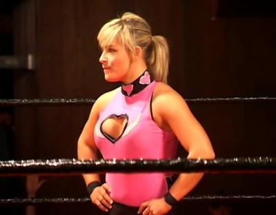 SHIMMER_#8__-__Nattie_Neidhart_vs_Ariel_avi_000123856.jpg