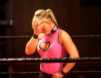 SHIMMER_#8__-__Nattie_Neidhart_vs_Ariel_avi_000124624.jpg