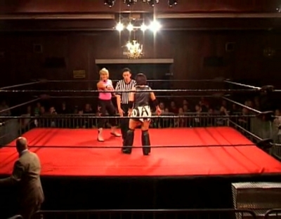 SHIMMER_#8__-__Nattie_Neidhart_vs_Ariel_avi_000159625.jpg