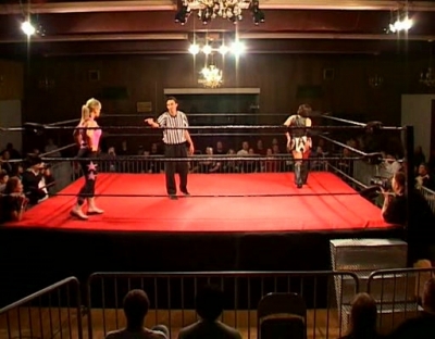 SHIMMER_#8__-__Nattie_Neidhart_vs_Ariel_avi_000173439.jpg