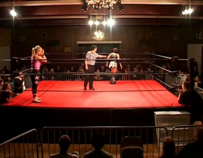 SHIMMER_#8__-__Nattie_Neidhart_vs_Ariel_avi_000177076.jpg