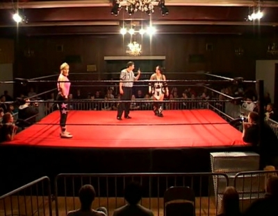 SHIMMER_#8__-__Nattie_Neidhart_vs_Ariel_avi_000180079.jpg