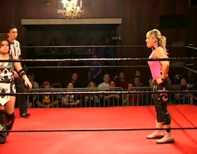 SHIMMER_#8__-__Nattie_Neidhart_vs_Ariel_avi_000201200.jpg