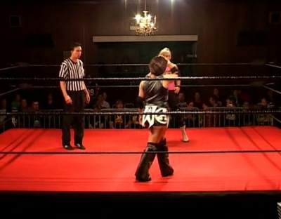 SHIMMER_#8__-__Nattie_Neidhart_vs_Ariel_avi_000210609.jpg