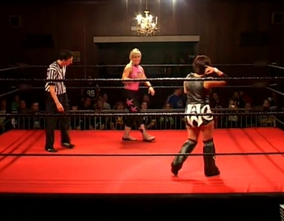 SHIMMER_#8__-__Nattie_Neidhart_vs_Ariel_avi_000211410.jpg