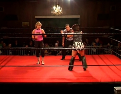 SHIMMER_#8__-__Nattie_Neidhart_vs_Ariel_avi_000215181.jpg