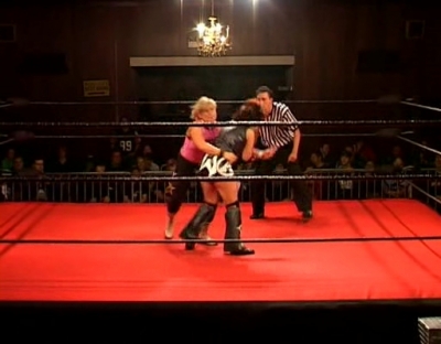 SHIMMER_#8__-__Nattie_Neidhart_vs_Ariel_avi_000217316.jpg