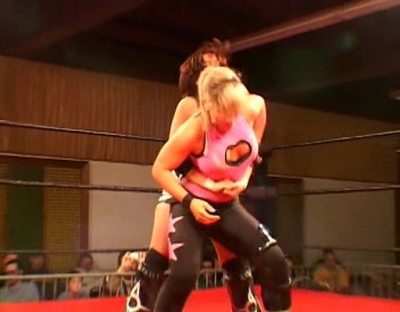 SHIMMER_#8__-__Nattie_Neidhart_vs_Ariel_avi_000222621.jpg