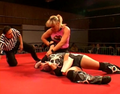 SHIMMER_#8__-__Nattie_Neidhart_vs_Ariel_avi_000227126.jpg