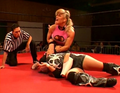 SHIMMER_#8__-__Nattie_Neidhart_vs_Ariel_avi_000227893.jpg