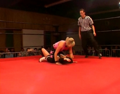 SHIMMER_#8__-__Nattie_Neidhart_vs_Ariel_avi_000252885.jpg