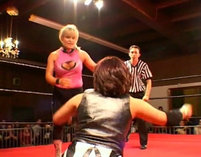 SHIMMER_#8__-__Nattie_Neidhart_vs_Ariel_avi_000259225.jpg