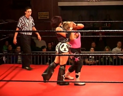 SHIMMER_#8__-__Nattie_Neidhart_vs_Ariel_avi_000274340.jpg