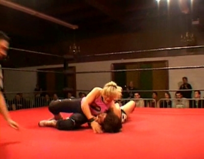 SHIMMER_#8__-__Nattie_Neidhart_vs_Ariel_avi_000284416.jpg