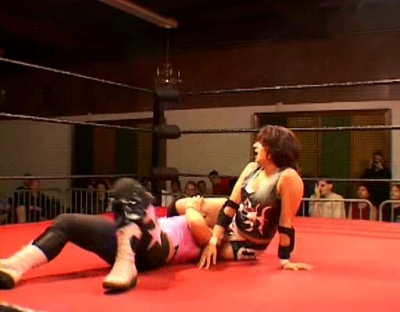 SHIMMER_#8__-__Nattie_Neidhart_vs_Ariel_avi_000303669.jpg