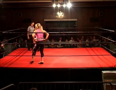 SHIMMER_#8__-__Nattie_Neidhart_vs_Ariel_avi_000334500.jpg