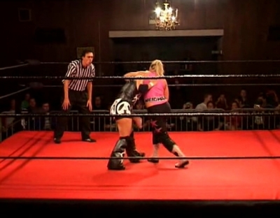 SHIMMER_#8__-__Nattie_Neidhart_vs_Ariel_avi_000341106.jpg