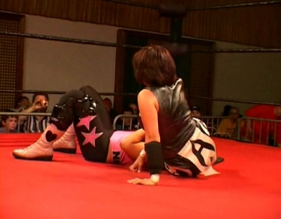 SHIMMER_#8__-__Nattie_Neidhart_vs_Ariel_avi_000356755.jpg