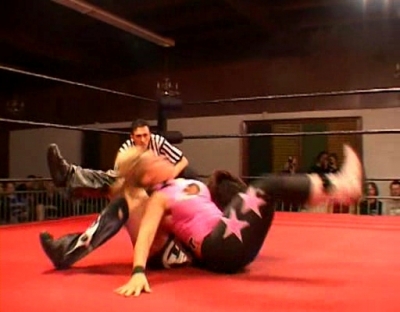 SHIMMER_#8__-__Nattie_Neidhart_vs_Ariel_avi_000373005.jpg