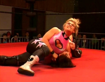 SHIMMER_#8__-__Nattie_Neidhart_vs_Ariel_avi_000375340.jpg