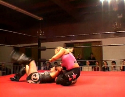 SHIMMER_#8__-__Nattie_Neidhart_vs_Ariel_avi_000393058.jpg