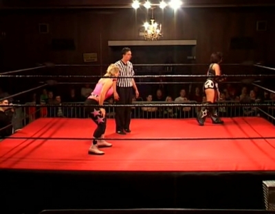 SHIMMER_#8__-__Nattie_Neidhart_vs_Ariel_avi_000418417.jpg