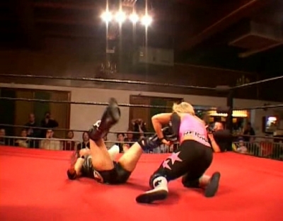 SHIMMER_#8__-__Nattie_Neidhart_vs_Ariel_avi_000422120.jpg