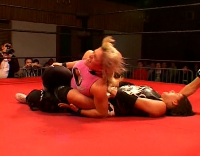 SHIMMER_#8__-__Nattie_Neidhart_vs_Ariel_avi_000428327.jpg