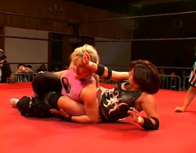 SHIMMER_#8__-__Nattie_Neidhart_vs_Ariel_avi_000432631.jpg