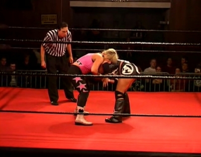 SHIMMER_#8__-__Nattie_Neidhart_vs_Ariel_avi_000453251.jpg