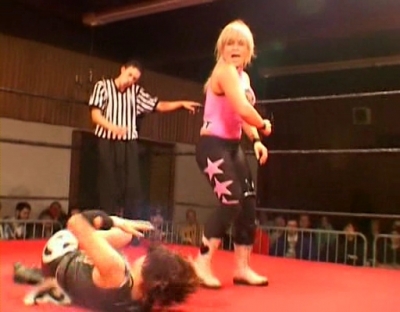 SHIMMER_#8__-__Nattie_Neidhart_vs_Ariel_avi_000480946.jpg