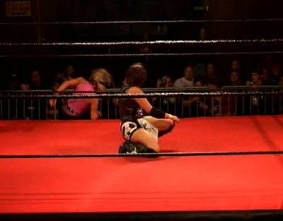 SHIMMER_#8__-__Nattie_Neidhart_vs_Ariel_avi_000513111.jpg