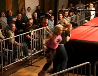 SHIMMER_#8__-__Nattie_Neidhart_vs_Arielpt2_avi_000008141.jpg