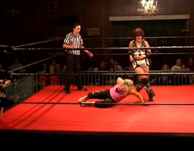 SHIMMER_#8__-__Nattie_Neidhart_vs_Arielpt2_avi_000024657.jpg