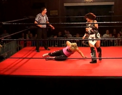 SHIMMER_#8__-__Nattie_Neidhart_vs_Arielpt2_avi_000025425.jpg