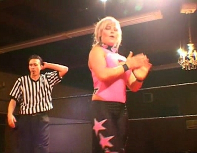 SHIMMER_#8__-__Nattie_Neidhart_vs_Arielpt2_avi_000051818.jpg